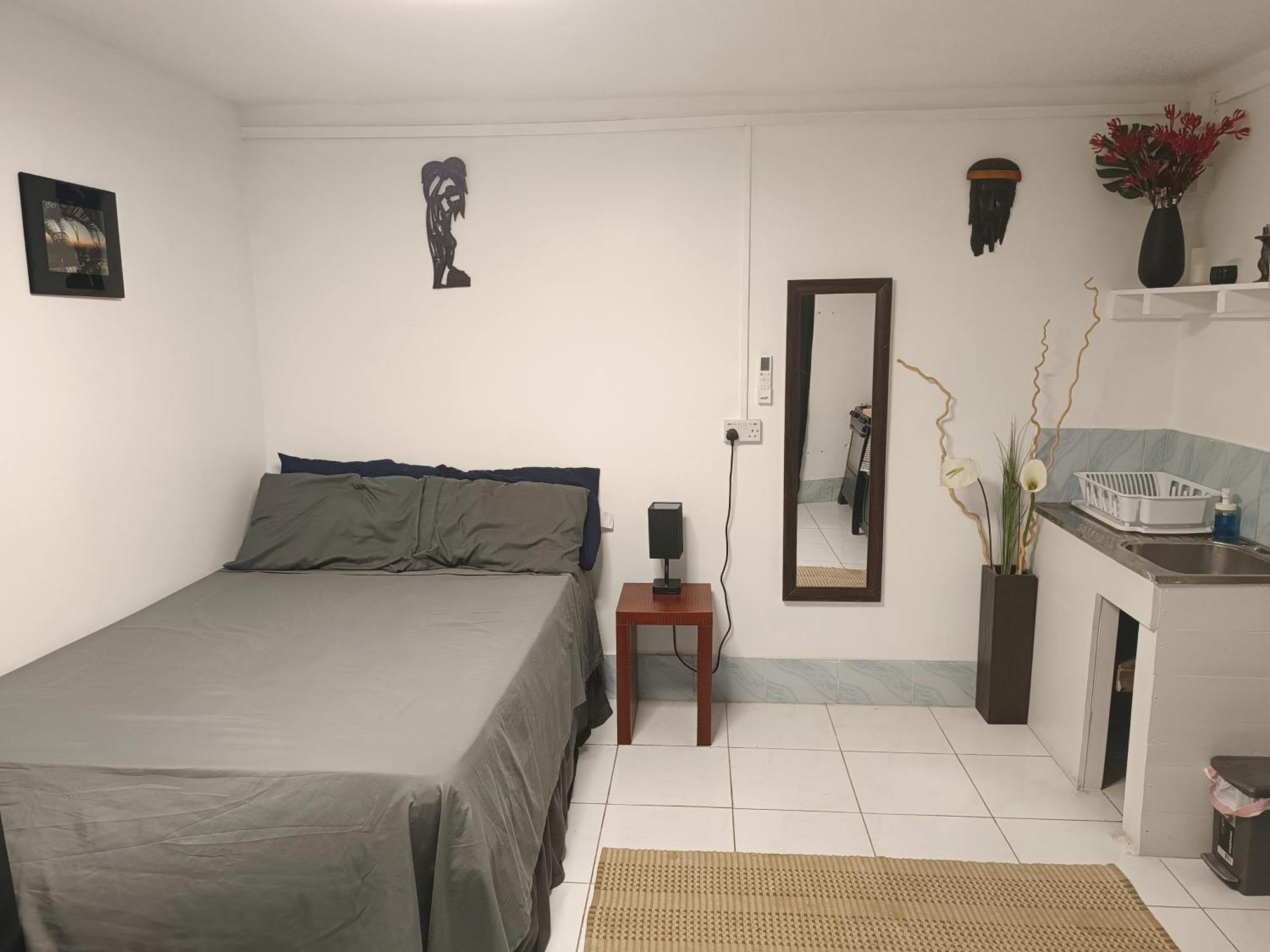 Garden Studio Flat Mango Walk Daire Montego Bay Dış mekan fotoğraf